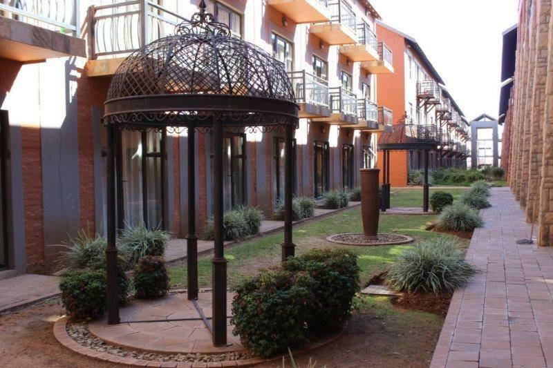 Reliwave Pty Ltd Apartment Bloemfontein Bagian luar foto