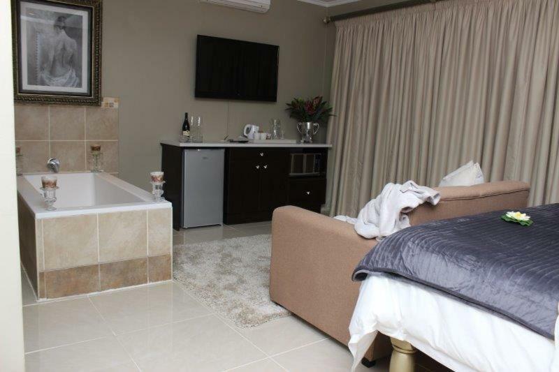 Reliwave Pty Ltd Apartment Bloemfontein Bagian luar foto